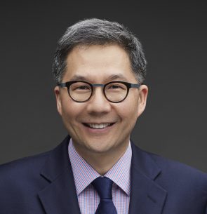 Julian Ha, <br>Heidrick & Struggles